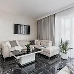 Apartahotel Deo Plaza Motlawa Dream By Renters 4*
