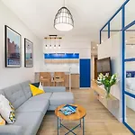 Deo Plaza Motlawa Dream By Renters Aparthotel