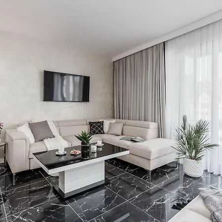 Aparthotel Deo Plaza Nad Motlawa By Rent Like *