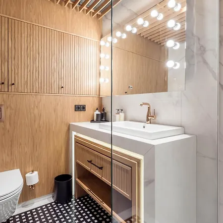 Deo Plaza Nad Motlawa By Rent Like 4*