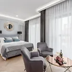Deo Plaza Motlawa Dream By Renters 4*