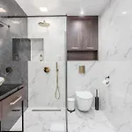 Deo Plaza Motlawa Dream By Renters