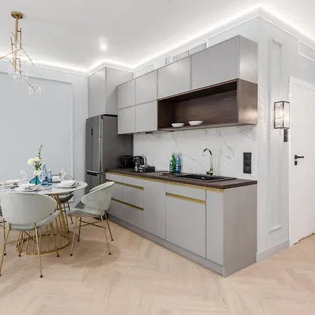 Aparthotel Deo Plaza Motlawa Dream By Renters